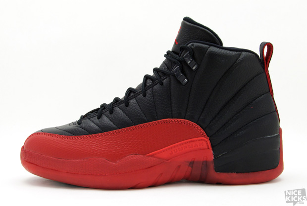 Air Jordan XII Black/Varsity Red