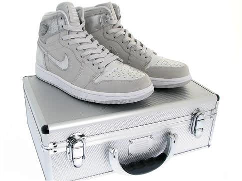 Air Jordan 1 "Silver Anniversary" 