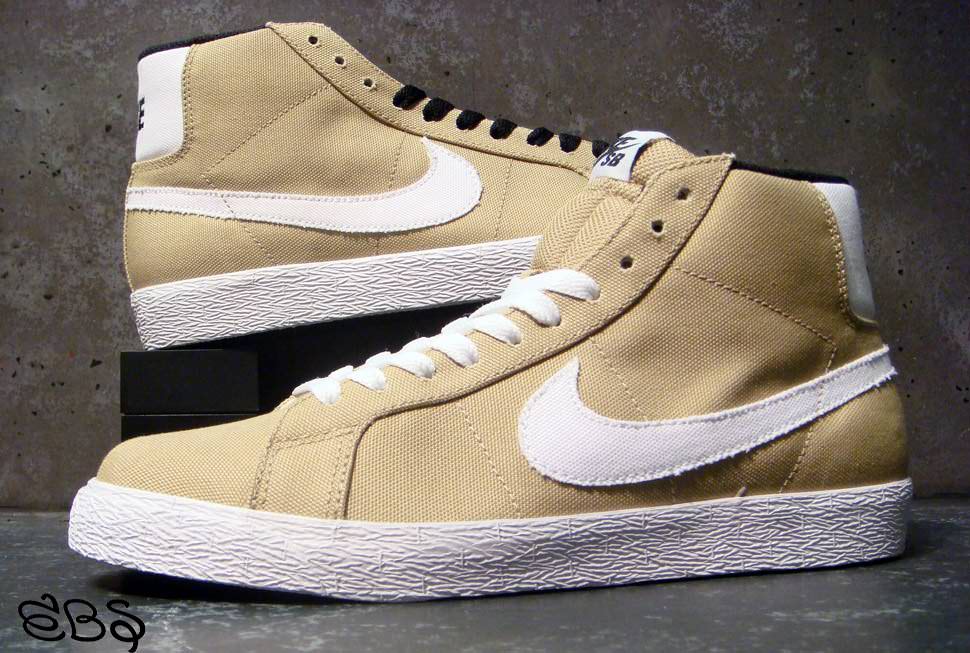 Nike Blazer