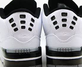 Jordan Flight 23 White/Black-Metallic Silver 