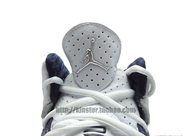 Jordan Icons White/Navy Blue