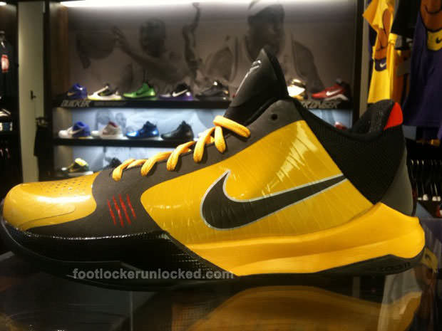 Nike Zoom Kobe V "Bruce Lee"