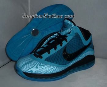 Nike Air Max LeBron VII "All-Star"