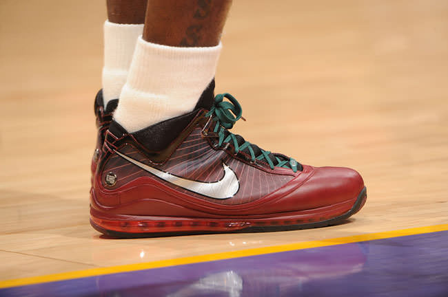 Kicks On Court Mid-Season Recap