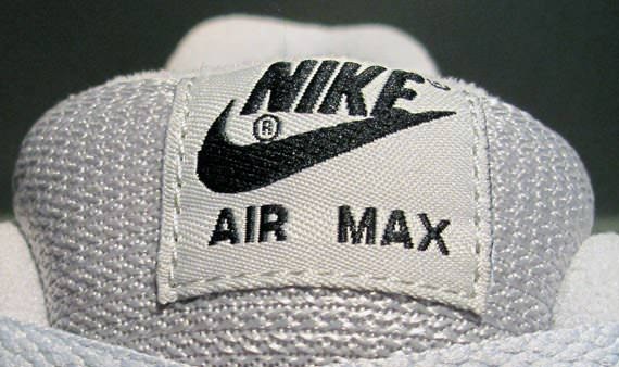 Nike Air Max 1 "Try-On"