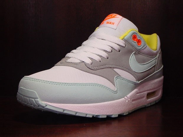 Nike Air Max 1 White/Julep-Grey