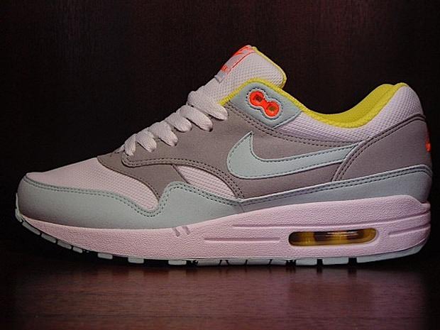 Nike Air Max 1 White/Julep-Grey