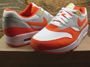 Nike Air Max 1 White/Orange Blaze Sample