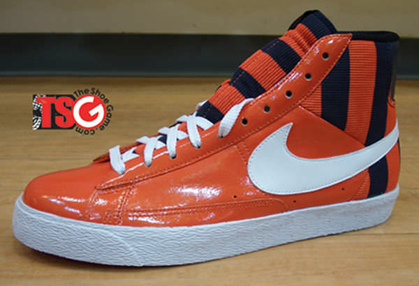 Nike Blazer SP LE Team Orange/Obsidian