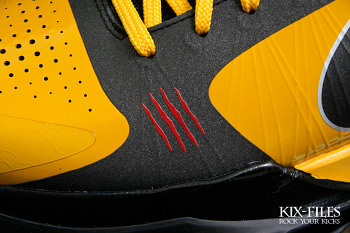 Nike Zoom Kobe V - Bruce Lee