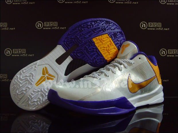 Nike Zoom Kobe V "Home"