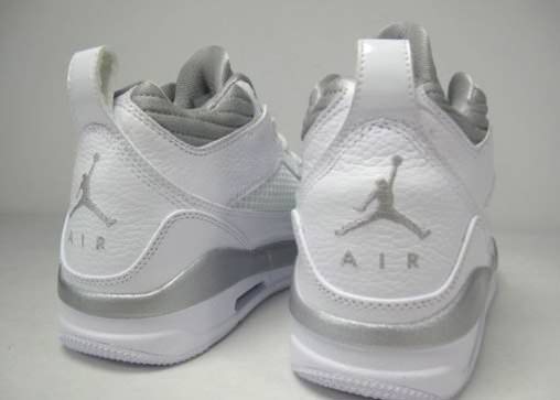 Jordan Flight 9 White/Metallic Silver