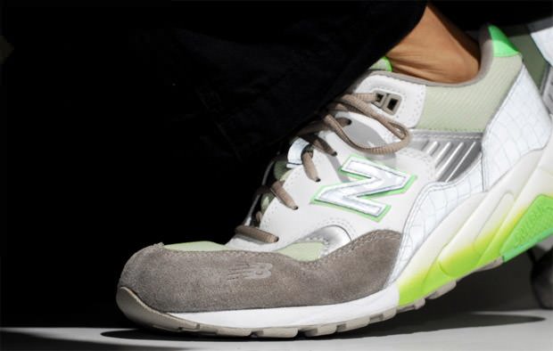 New Balance MT580PU "Fluro Croc"