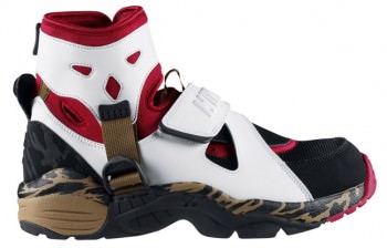 Nike Air Carnivore Retro Black/White-Red