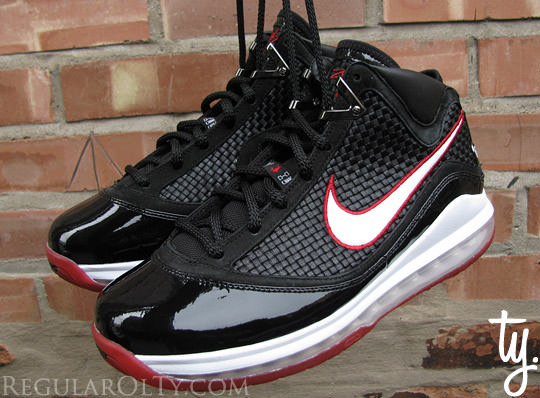 Nike Air Max LeBron VII NFW "Heroes Pack-MJ" Preview