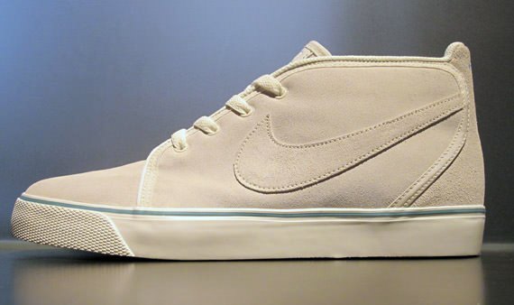 Nike Air Toki CQ