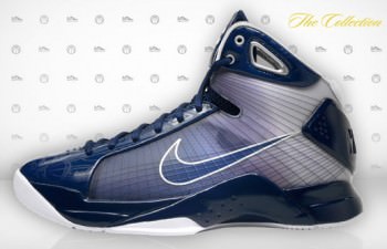 Nike iD Hyperdunk UConn PE