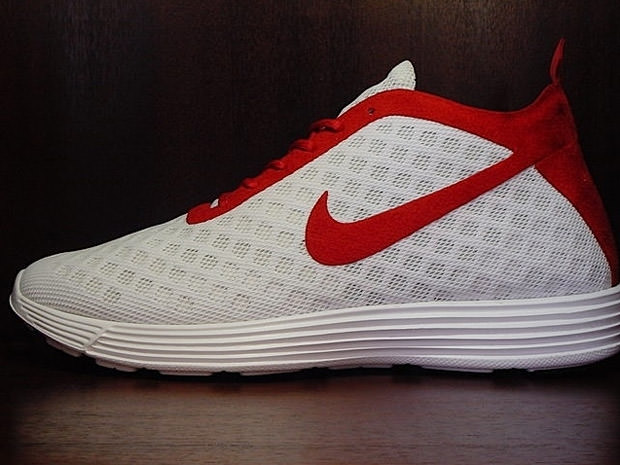 Nike Lunar Rejuven8 Mid "England"