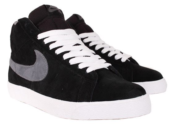 Nike SB Blazer Matte Silver & Black