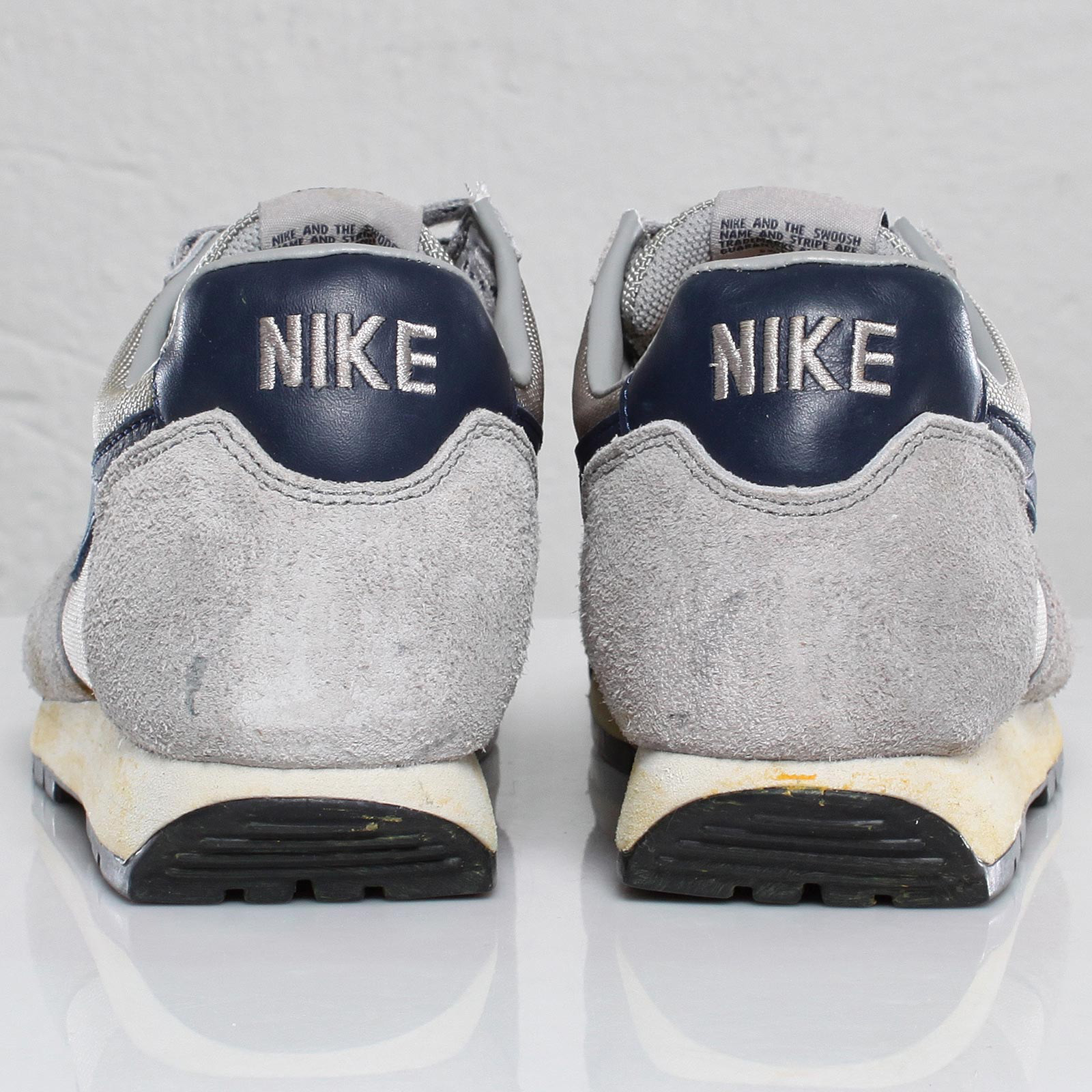 Nike Lava Dome Navy/Grey