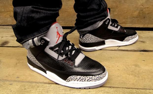 Air Jordan 3 Black/Cement New Images