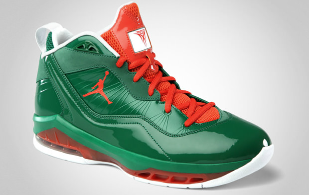 Jordan Melo M8 "Christmas"