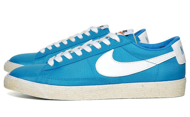 Nike Blazer Low VNTG "Neptune Blue"