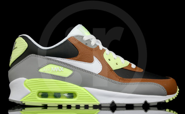 Nike Air Max 90 "Hazlenut"