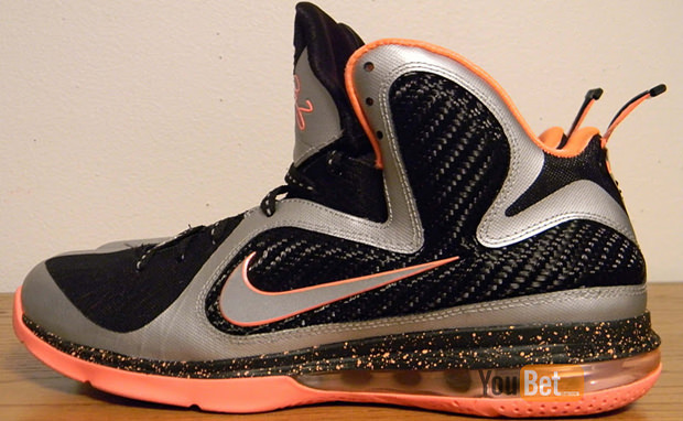 Nike LeBron 9 "Mango"