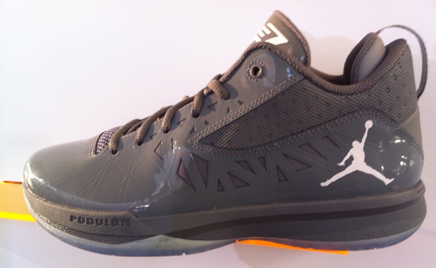 Jordan CP3.V "Cool Grey"