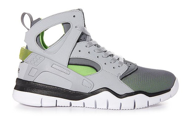 Nike Air Huarache Basketball 2012 "Action Green"