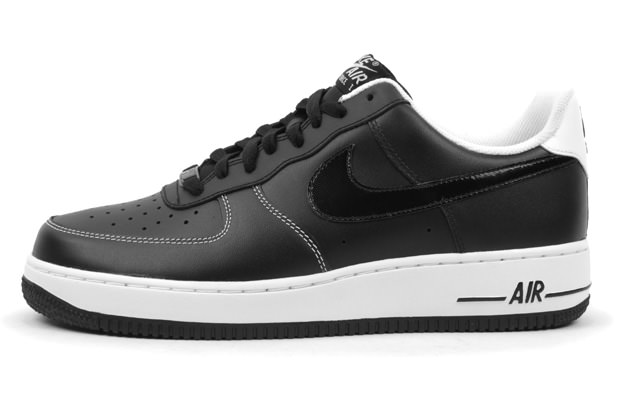 Nike Air Force 1 "Black"