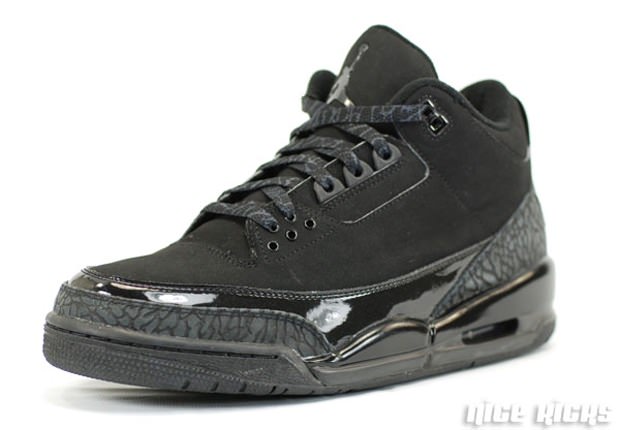 Air Jordan 3 "Black Cat"