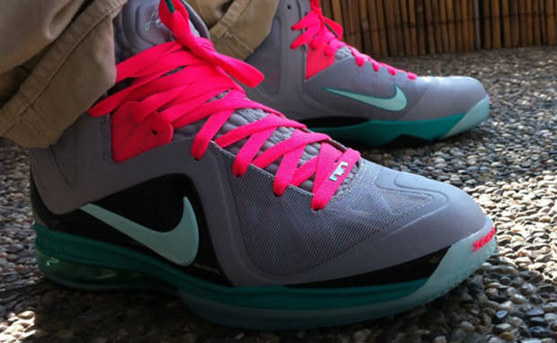 Nike LeBron 9 P.S. Elite "South Beach"