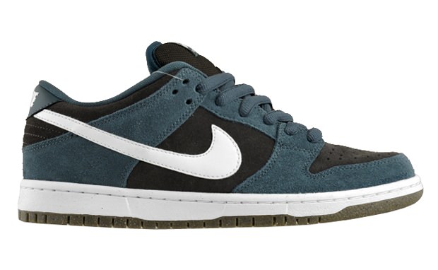 Nike SB Dunk Low "Slate Blue"