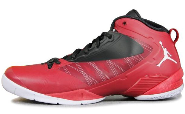 Jordan Fly Wade 2 EV "Gym Red"