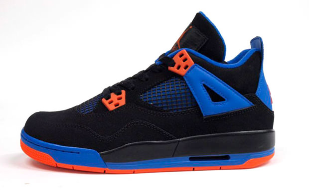 Air Jordan 4 "Cavs"