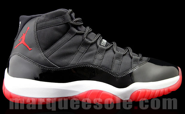 Air Jordan 11 "Playoffs"