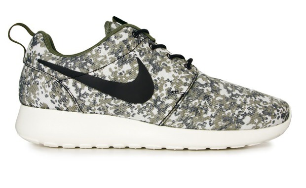 Nike WMNS Rose Run "Camo"