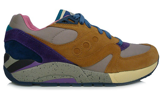 Bodega x Saucony Elite G9 Control 6