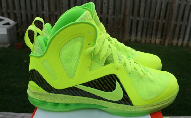 Nike LeBron 9 P.S. Elite "Volt Dunkman"