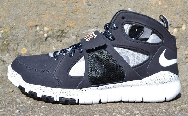 Nike Huarache Free Shield NYC "Yankees"