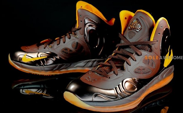 Nike Air Max Hyperposite ?Team Brown?