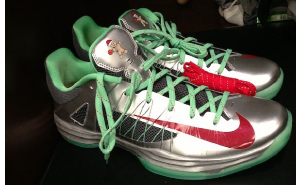 Nike Hyperdunk 2012 Low "Christmas"