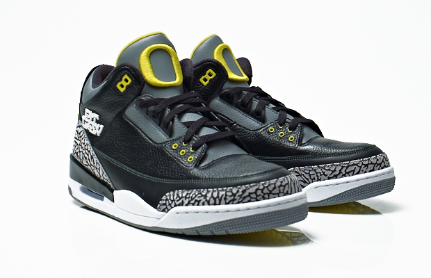 Air Jordan 3 "Oregon Ducks" Away