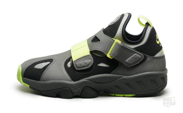 Nike Air Trainer Huarache 94 Black/Volt-Strata Grey