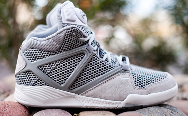 Reebok Pump Omni Lite HLS "Gravel Grey"