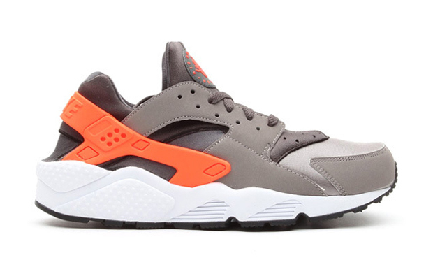 Nike Air Huarache Grey/Crimson