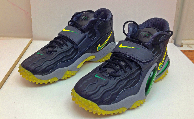 Nike Air Zoom Turf Jet '97 "Oregon Alternate" Custom