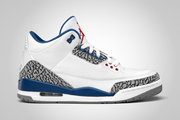 Air Jordan 3 True Blue 2011 retro